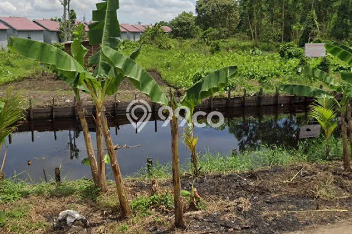 Lahan Dijual Lokasi Strategis di Pontianak dengan Luas 15663m2 Lahan Dijual Lokasi Strategis di Pontianak dengan Luas 15663m2