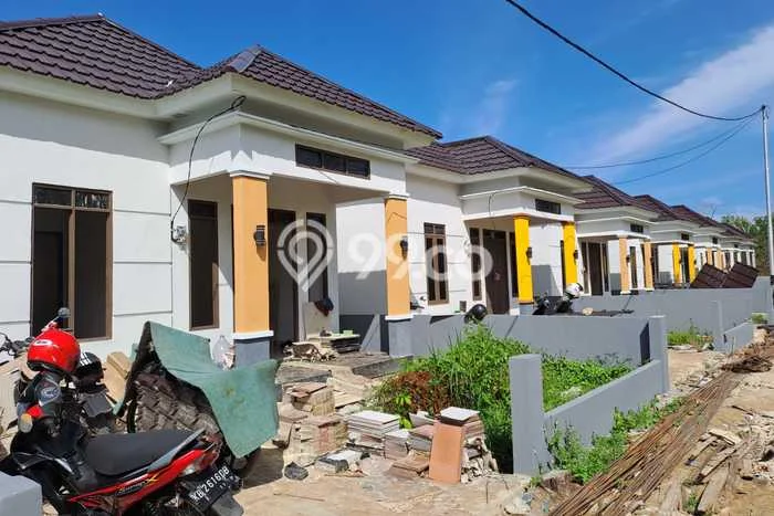 Rumah Strategis di Pontianak Selatan, Akses ke Pontianak Selatan, Pontianak, Pontianak - 2 KT Rumah Strategis di Pontianak Selatan, Akses ke Pontianak Selatan, Pontianak, Pontianak - 2 KT