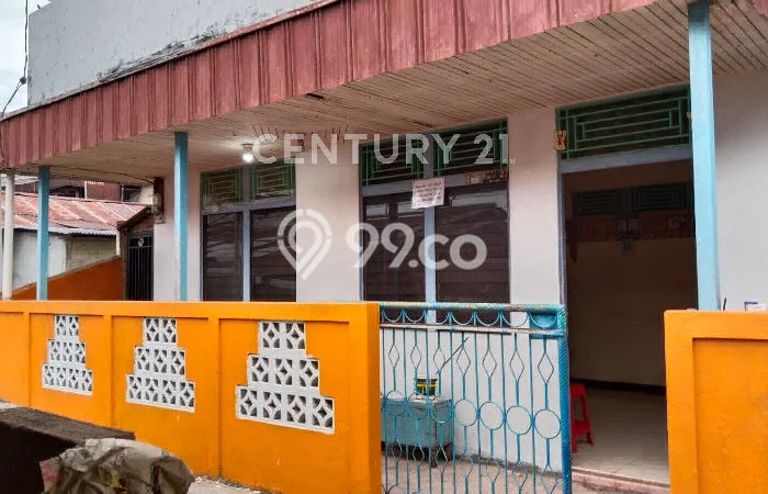 Rumah Terawat kawasan Kubu, Kubu Raya, Luas 135m2m² Bangunan 135m2m² DIJUAL CEPAT! Rumah Terawat kawasan Kubu, Kubu Raya, Luas 135m2m² Bangunan 135m2m² DIJUAL CEPAT!