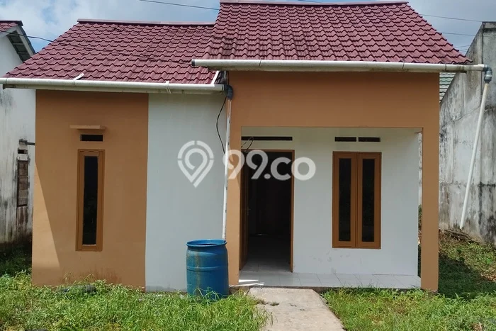 Rumah Asri area Sungai Ambawang, 1 KM, Free Banjir Rumah Asri area Sungai Ambawang, 1 KM, Free Banjir