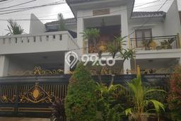 Hunian Elit LB 500m2 Siap Pakai Desain Elegan di Bintaro, Tangerang Selatan Hunian Elit LB 500m2 Siap Pakai Desain Elegan di Bintaro, Tangerang Selatan