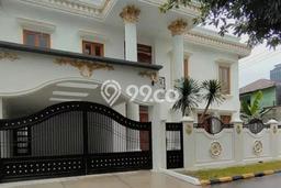 Jual Rumah Luas Elegan Dengan View Eksklusif di BSD, Tangerang Jual Rumah Luas Elegan Dengan View Eksklusif di BSD, Tangerang