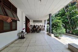 Rumah Eksklusif Siap Huni LT 300m2 di Senen, Jakarta Pusat Rumah Eksklusif Siap Huni LT 300m2 di Senen, Jakarta Pusat