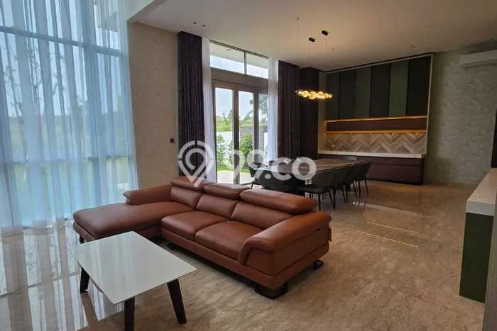 LOKASI PREMIUM! Rumah di Pantai Indah Kapuk, 4 KT, Lingkungan Strategis, LT 420m² Bangunan 500m² LOKASI PREMIUM! Rumah di Pantai Indah Kapuk, 4 KT, Lingkungan Strategis, LT 420m² Bangunan 500m²