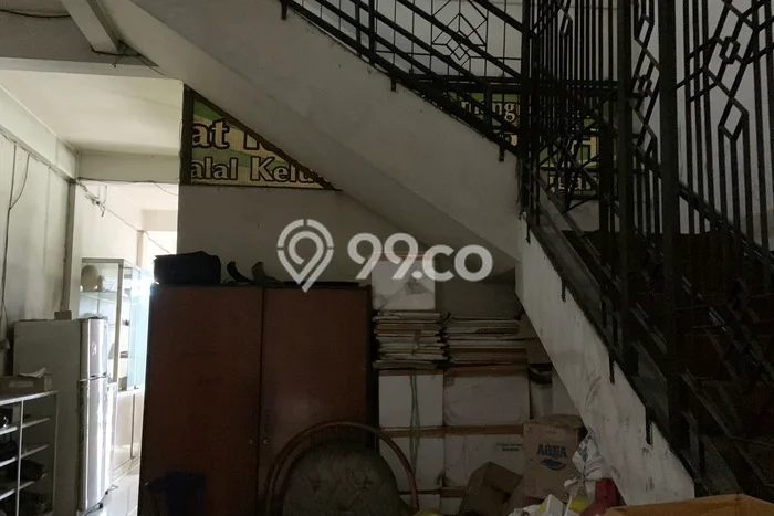 Ruko Dijual di Malang LT 168m2 & LB 486m2 Lokasi Terbaik! Ruko Dijual di Malang LT 168m2 & LB 486m2 Lokasi Terbaik!