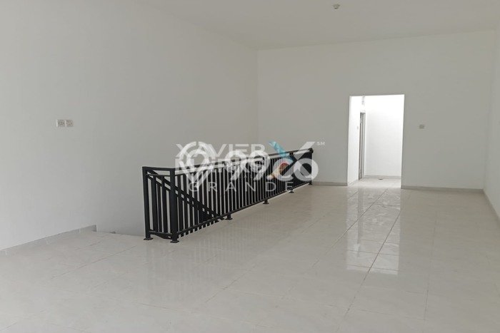 Unit Ruko Dijual di Blimbing Malang Luas Tanah 48m2, Luas Bangunan 72m2 Unit Ruko Dijual di Blimbing Malang Luas Tanah 48m2, Luas Bangunan 72m2