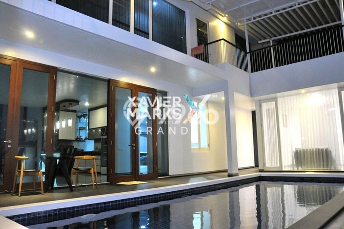 Rumah Elit Modern Tanpa Renovasi di Balearjosari Malang Rumah Elit Modern Tanpa Renovasi di Balearjosari Malang
