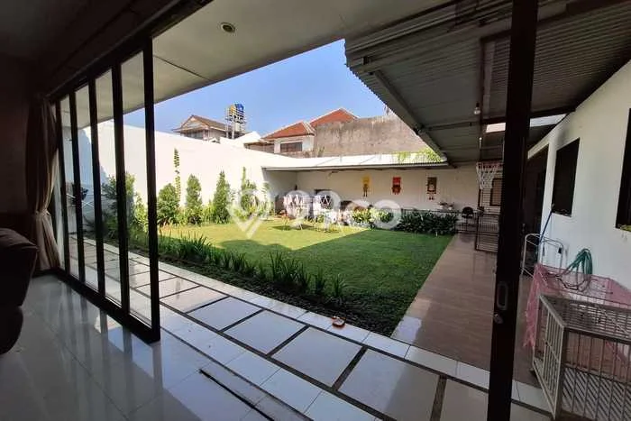 INVESTASI CERDAS! Rumah Premium Cidadap, Bandung, Luas Tanah 510m² LB 350m² INVESTASI CERDAS! Rumah Premium Cidadap, Bandung, Luas Tanah 510m² LB 350m²