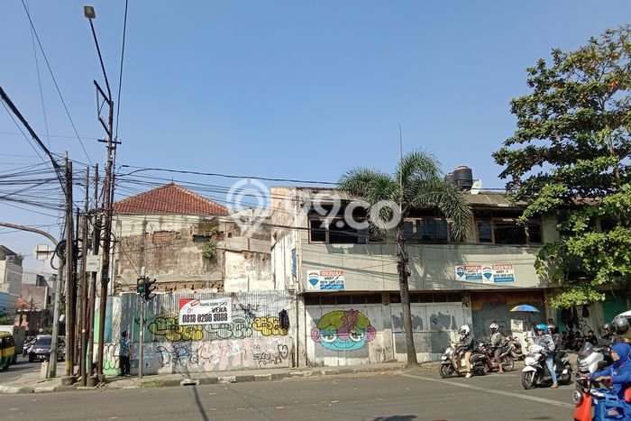 AREA TERBAIK! Ruko Kawasan Andir, Luas 50m², Pengunjung Terjamin AREA TERBAIK! Ruko Kawasan Andir, Luas 50m², Pengunjung Terjamin