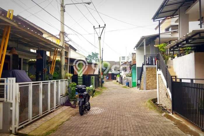 Jual Rumah Favorit Siap Huni LB 100m2 di Cimahi Utara, Cimahi Jual Rumah Favorit Siap Huni LB 100m2 di Cimahi Utara, Cimahi