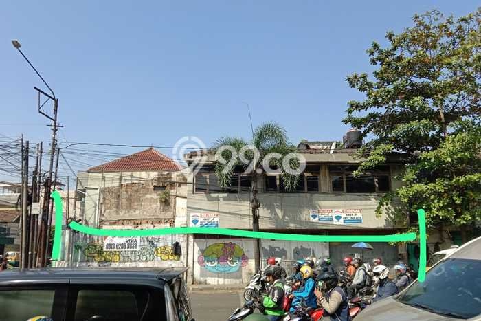 AREA TERBAIK! Ruko Kawasan Andir, Luas 50m², Pengunjung Terjamin AREA TERBAIK! Ruko Kawasan Andir, Luas 50m², Pengunjung Terjamin
