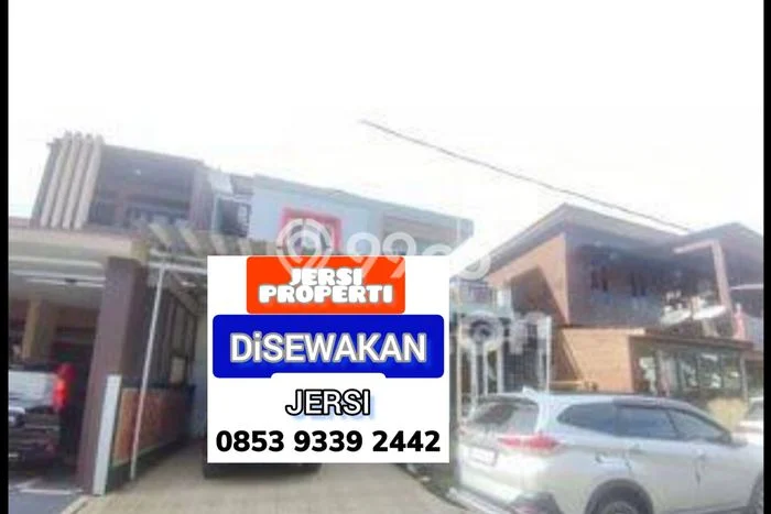 Lokasi strategis! Rumah siap huni dikontrakkan di Samarinda Ulu LB 220m2 Lokasi strategis! Rumah siap huni dikontrakkan di Samarinda Ulu LB 220m2