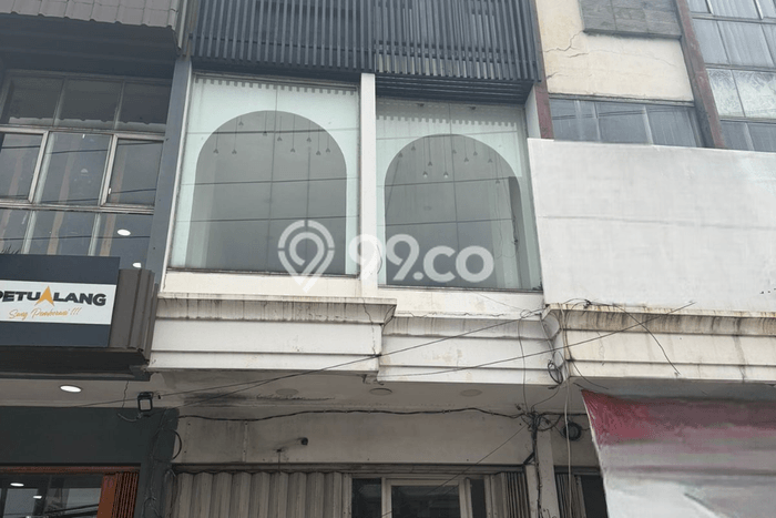 Ruko Disewakan di Area Ramai Semarang Selatan, Semarang Ruko Disewakan di Area Ramai Semarang Selatan, Semarang