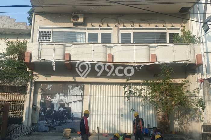 Unit Ruko Disewa Lokasi Semarang Utara, Semarang Spesifikasi Luas Bangunan 900m2 Unit Ruko Disewa Lokasi Semarang Utara, Semarang Spesifikasi Luas Bangunan 900m2