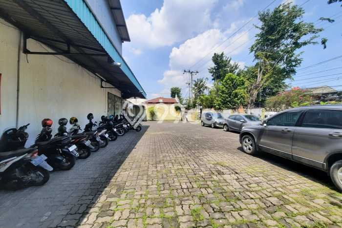 Gudang Dijual di Semarang Timur LT 1757m2, LB 1500m2 untuk Investasi Gudang Dijual di Semarang Timur LT 1757m2, LB 1500m2 untuk Investasi