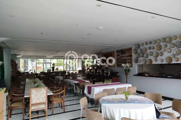 SEWA TERBAIK! Ruko Kawasan Nginden, Luas 1200m2m², Area Berkembang, Siap Untuk Digunakan SEWA TERBAIK! Ruko Kawasan Nginden, Luas 1200m2m², Area Berkembang, Siap Untuk Digunakan