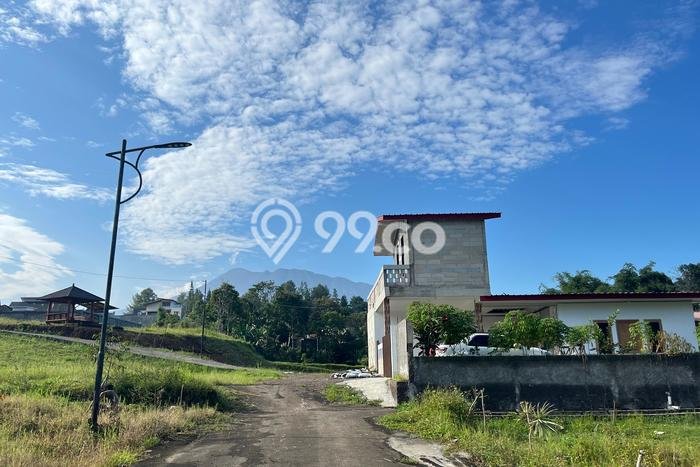 HARGA MENARIK! Tanah Kawasan Megamendung, Luas 295m², Lingkungan Asri, Bebas Banjir HARGA MENARIK! Tanah Kawasan Megamendung, Luas 295m², Lingkungan Asri, Bebas Banjir