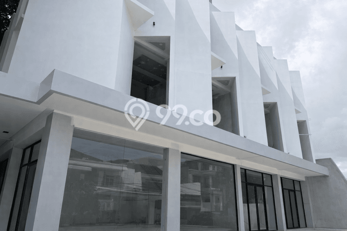 Ruko Dijual di Prime Area Jakarta Utara Luas 117m2 Ruko Dijual di Prime Area Jakarta Utara Luas 117m2