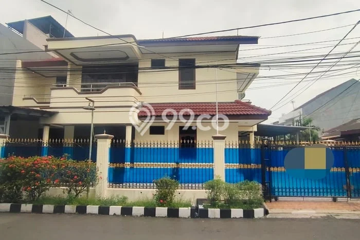 Disewakan Rumah bagus di Buaran Klender Jaktim Disewakan Rumah bagus di Buaran Klender Jaktim