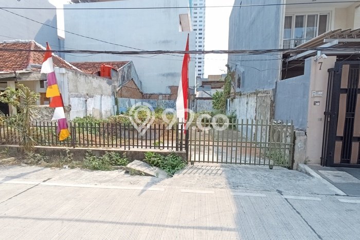 Dijual Tanah di Jakarta Pusat, Luas 180m2 SHM Dijual Tanah di Jakarta Pusat, Luas 180m2 SHM
