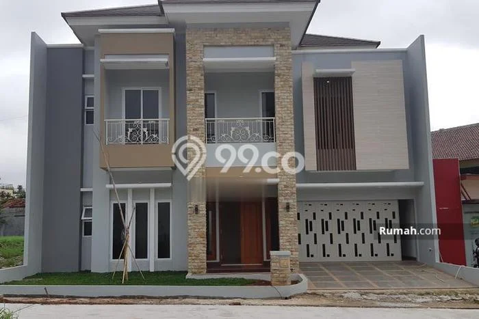 Dijual Rumah 3 Kamar Lokasi Ideal Bagus dan Strategis di Jatinegara Dijual Rumah 3 Kamar Lokasi Ideal Bagus dan Strategis di Jatinegara