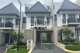 Hunian Elit LB 109m2 Siap Pakai Desain Elegan di Sentul City, Bogor Hunian Elit LB 109m2 Siap Pakai Desain Elegan di Sentul City, Bogor