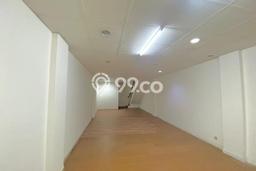 Ruko untuk disewa di Tanah Abang punya LT 67m2 & LB 202m2 harga sewa kompetitif Ruko untuk disewa di Tanah Abang punya LT 67m2 & LB 202m2 harga sewa kompetitif