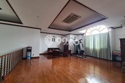 Siap Huni Hunian Elit 3 Kamar di Menteng Dekat ke Mana Pun Siap Huni Hunian Elit 3 Kamar di Menteng Dekat ke Mana Pun