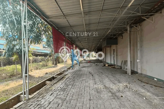 Unit Gudang Disewakan di Cikarang di Area Ramai & Strategis Unit Gudang Disewakan di Cikarang di Area Ramai & Strategis