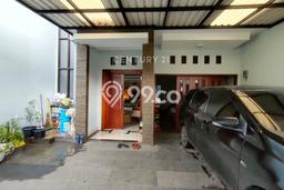 Dijual Rumah Mewah Elegan Dengan View Eksklusif di Meruya, Jakarta Barat Dijual Rumah Mewah Elegan Dengan View Eksklusif di Meruya, Jakarta Barat
