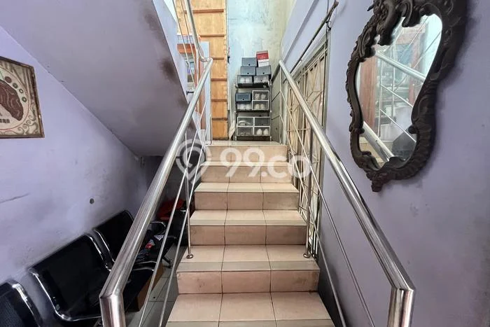 Dijual Kost Strategis di Tanah Abang, Jakarta Pusat 8 KT, 1 KM, Luas Bangunan 150m2 Dijual Kost Strategis di Tanah Abang, Jakarta Pusat 8 KT, 1 KM, Luas Bangunan 150m2