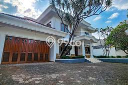 Jual Rumah Luas Elegan Dengan View Cantik di Kemang, Jakarta Selatan Jual Rumah Luas Elegan Dengan View Cantik di Kemang, Jakarta Selatan