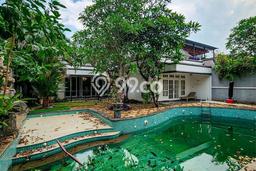Ready to Use! Premium House LT 786m2 Desain Elegan di Cipete Ready to Use! Premium House LT 786m2 Desain Elegan di Cipete