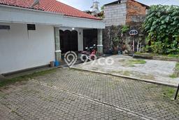 Dijual Rumah Luas Megah Dengan View Cantik di Srengseng, Jakarta Barat Dijual Rumah Luas Megah Dengan View Cantik di Srengseng, Jakarta Barat