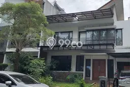 Ready to Use! Premium House LT 216m2 Desain Modern di Gading Serpong Ready to Use! Premium House LT 216m2 Desain Modern di Gading Serpong