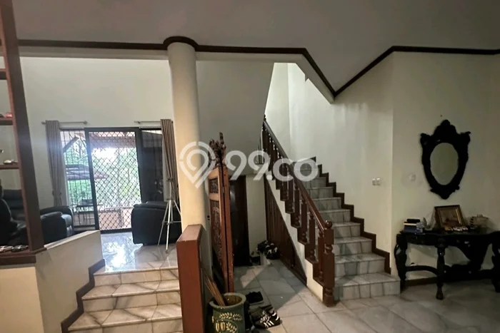 Hunian Luxury Siap Huni di Jakarta Selatan Fasilitas Premium Hunian Luxury Siap Huni di Jakarta Selatan Fasilitas Premium