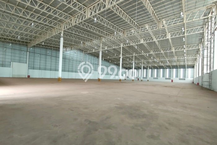 Gudang Dijual di Subang LT 30835m2, LB 6765m2 untuk Investasi Gudang Dijual di Subang LT 30835m2, LB 6765m2 untuk Investasi