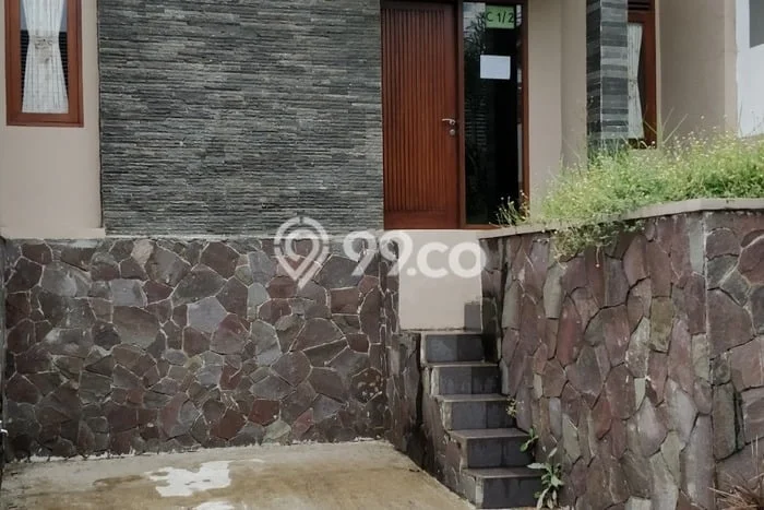 PREMIUM LIVING! Rumah kawasan Pasteur, 2 KT, Area Berkembang, Luas 100m² Bangunan 60m² PREMIUM LIVING! Rumah kawasan Pasteur, 2 KT, Area Berkembang, Luas 100m² Bangunan 60m²