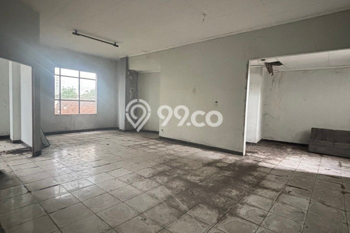 Komersial Dijual di Regol Bandung dengan Luas Bangunan 1115m2 Komersial Dijual di Regol Bandung dengan Luas Bangunan 1115m2