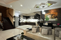 BISNIS POTENSIAL! Vila Kawasan Medan Barat, Luas 210m2m², ROI Tinggi BISNIS POTENSIAL! Vila Kawasan Medan Barat, Luas 210m2m², ROI Tinggi