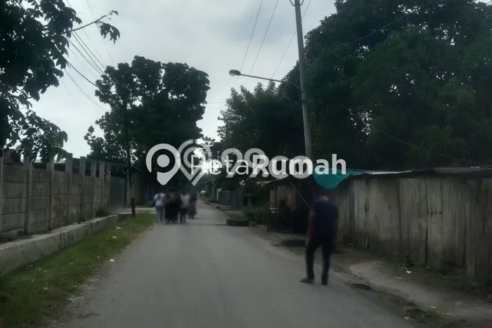 Unit Gudang Disewa Lokasi Medan Selayang, Medan Spesifikasi Luas Bangunan 1413m2 Unit Gudang Disewa Lokasi Medan Selayang, Medan Spesifikasi Luas Bangunan 1413m2