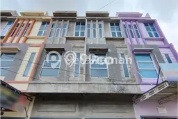 Disewakan Ruko komersial di Medan Marelan luas bangunan 360m2 Disewakan Ruko komersial di Medan Marelan luas bangunan 360m2