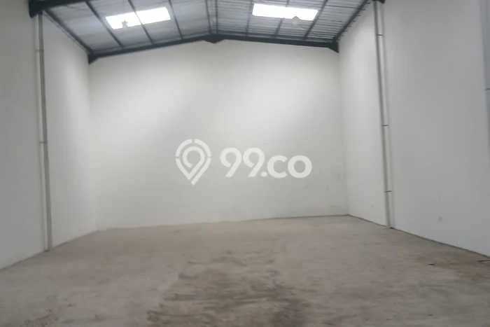 Gudang disewakan lokasi strategis BSD Tangerang Selatan 220m2 Gudang disewakan lokasi strategis BSD Tangerang Selatan 220m2