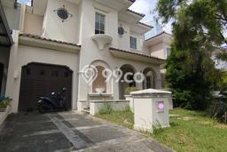 Rumah area , 4 KM, Design Minimalis, Luas 240m2m² LB 246m2m² Rumah area , 4 KM, Design Minimalis, Luas 240m2m² LB 246m2m²