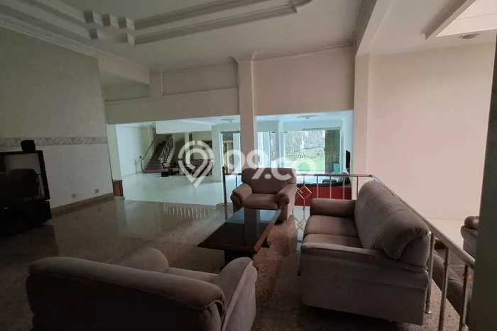 SPECIAL RATE! Rumah area , 4 KT, Lingkungan Sejuk, Luas 750m2m² Bangunan 750m2m² SPECIAL RATE! Rumah area , 4 KT, Lingkungan Sejuk, Luas 750m2m² Bangunan 750m2m²