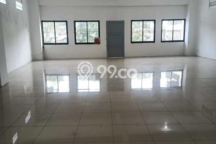 Unit Ruko Disewa Lokasi Cimahi Tengah, Cimahi Spesifikasi Luas Bangunan 650m2 Unit Ruko Disewa Lokasi Cimahi Tengah, Cimahi Spesifikasi Luas Bangunan 650m2