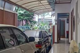 Rumah Elit Modern Siap Huni di Gatot Subroto Bandung Rumah Elit Modern Siap Huni di Gatot Subroto Bandung