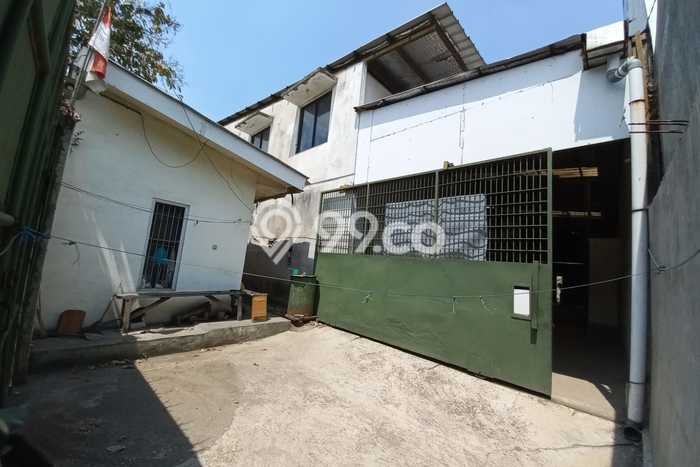 Gudang Premium di Taman Kopo Indah, Luas 400m², Area Bisnis Gudang Premium di Taman Kopo Indah, Luas 400m², Area Bisnis