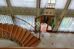 Rumah sewa siap pakai 4 Kamar Tidur di Cipaku, Bandung Rumah sewa siap pakai 4 Kamar Tidur di Cipaku, Bandung