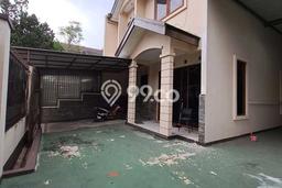 Rumah Strategis Minimalis Lb 160m2 di Setra Duta, Bandung Rumah Strategis Minimalis Lb 160m2 di Setra Duta, Bandung